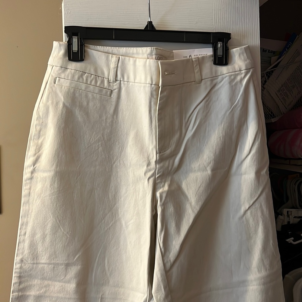 High rise slim wide leg crop.